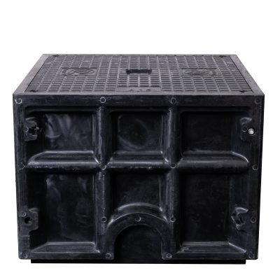 Charge-M8 EV KUBE Foundation 600x600 475-6600