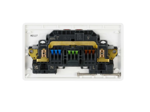 MK Logic Plus Rapid Fix 13A DP 2 Gang Switched Socket with Screwless Terminals White K2747STWHI